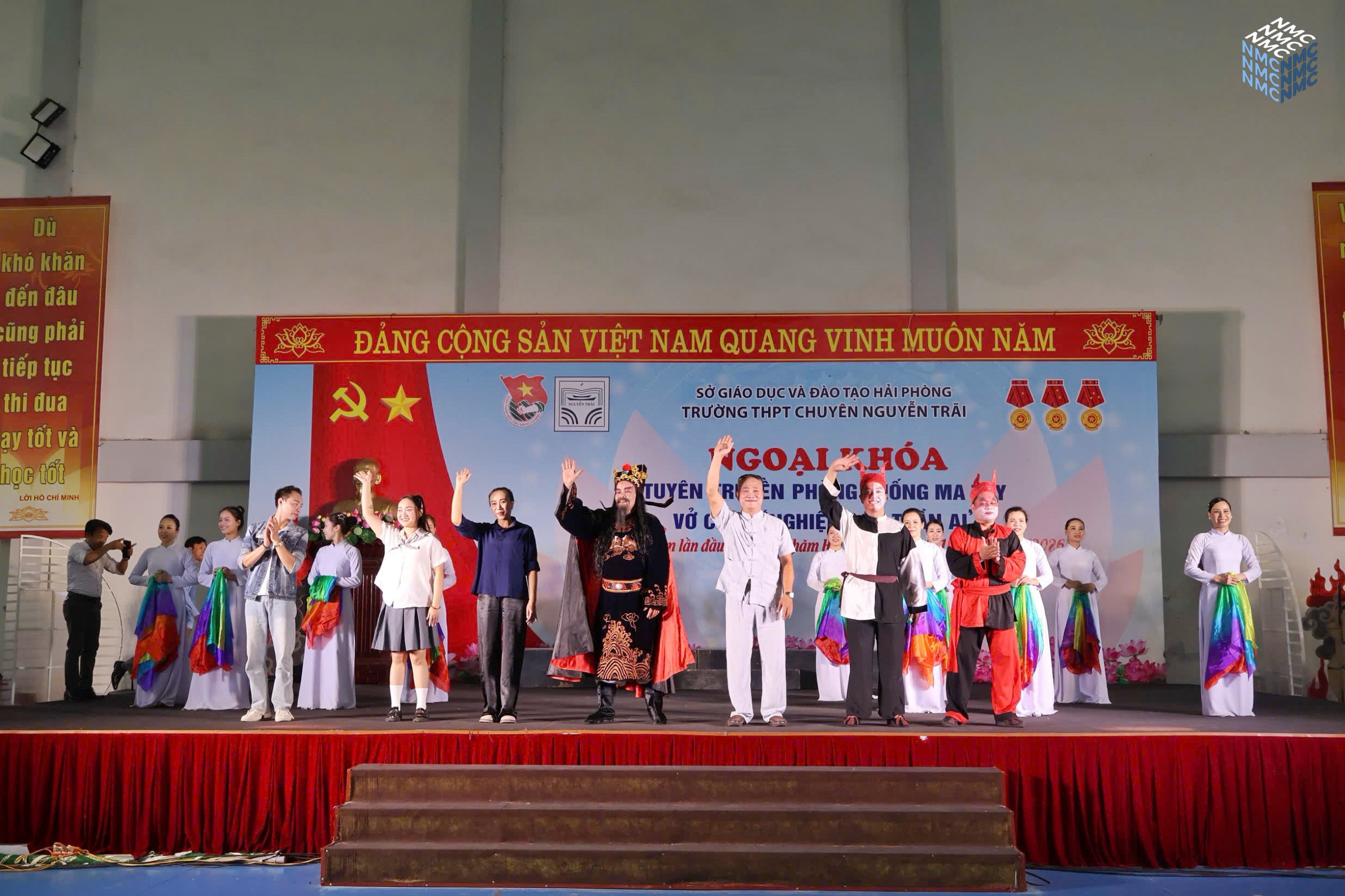 Hoạt động ngoại khóa tuyên truyền phòng chống ma túy, vở chèo “Nghiệp báo trần ai”
